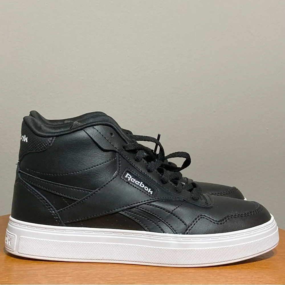 Reebok Black Leather Sneakers with White Soles - Picture 3 of 7